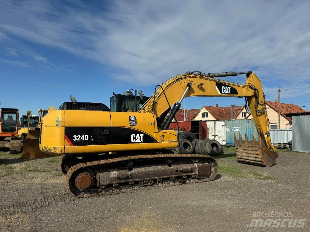 CAT 324 D L Excavatoare pe șenile
