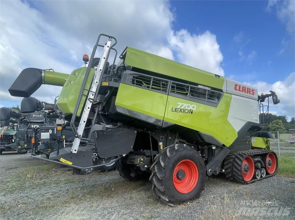 CLAAS 7700 TT Combine de secerat