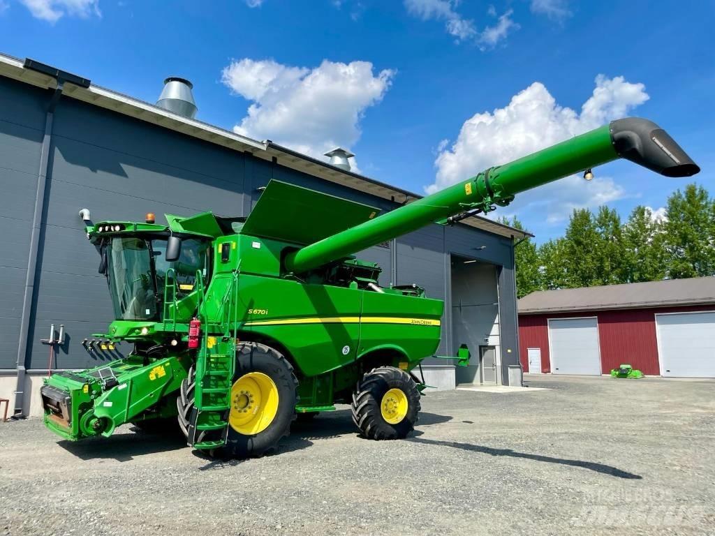 John Deere S 670 i Combine de secerat