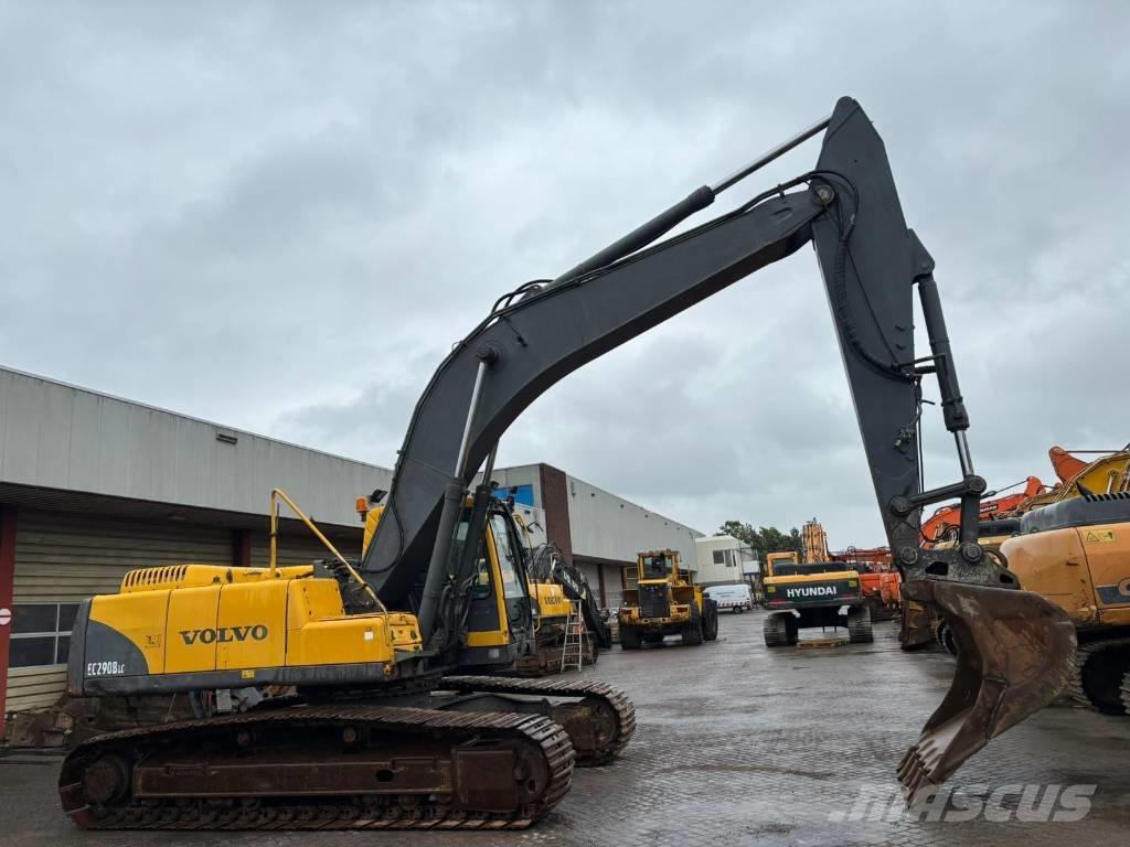Hyundai 290BLC Excavatoare pe șenile
