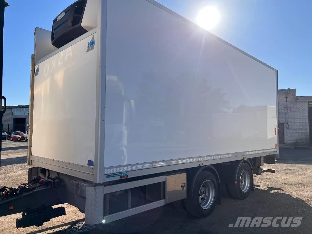 HFR Centralaxtrailer Remorci frigorifice