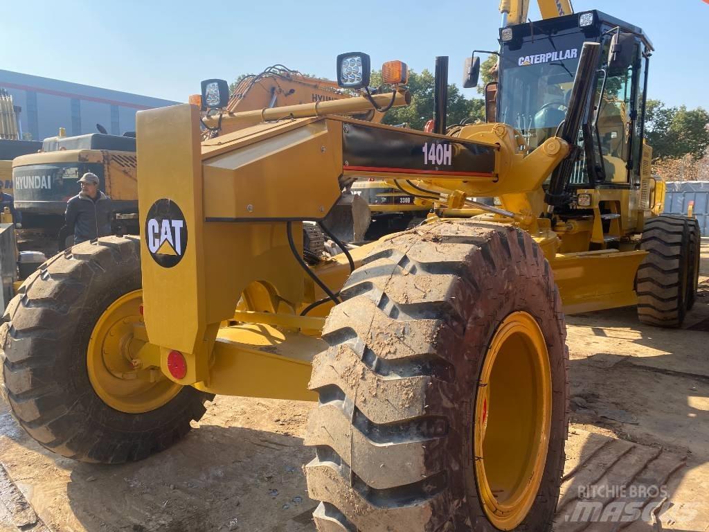 CAT 140 H Gredere