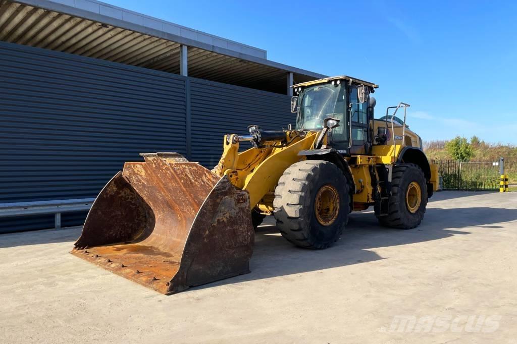 CAT 972M Incarcator pe pneuri