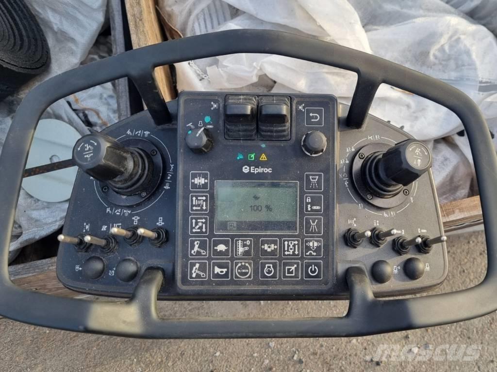 Epiroc FlexiROC T20R Echipamente de forare la suprafata