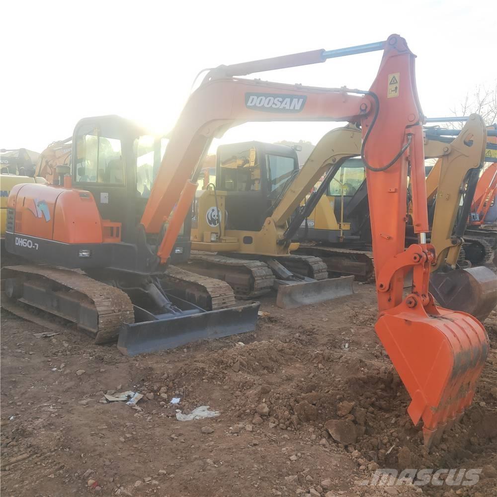 Doosan DH60-7 Mini excavatoare < 7t
