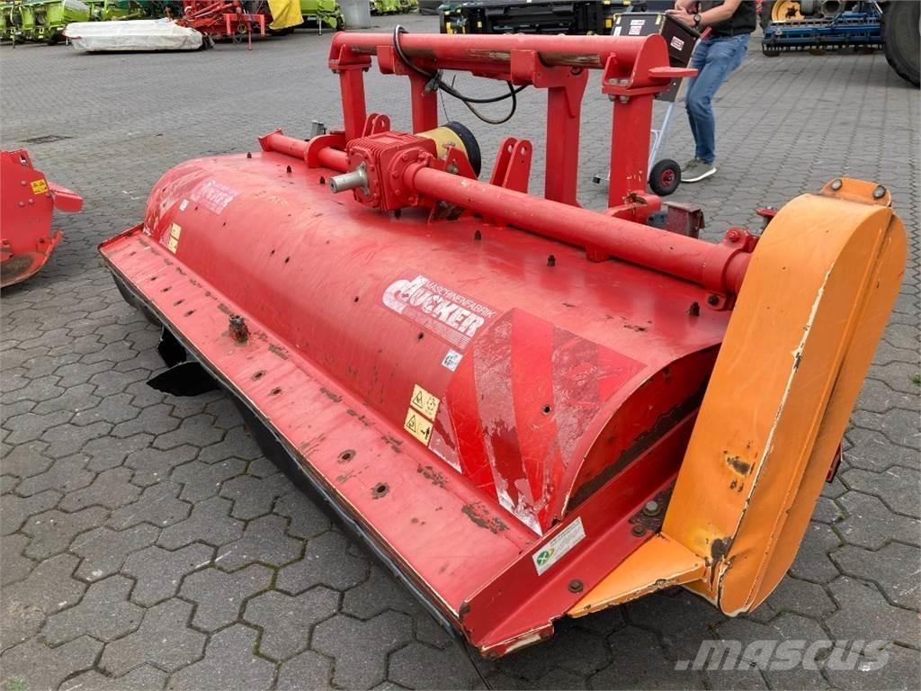 Dücker UM 30 FV Alte echipamente pentru nutret
