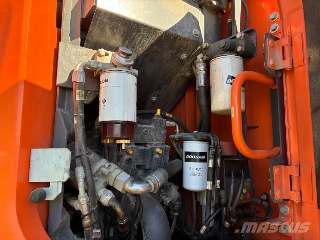 Doosan DX 235 LCR-5 Excavatoare pe șenile
