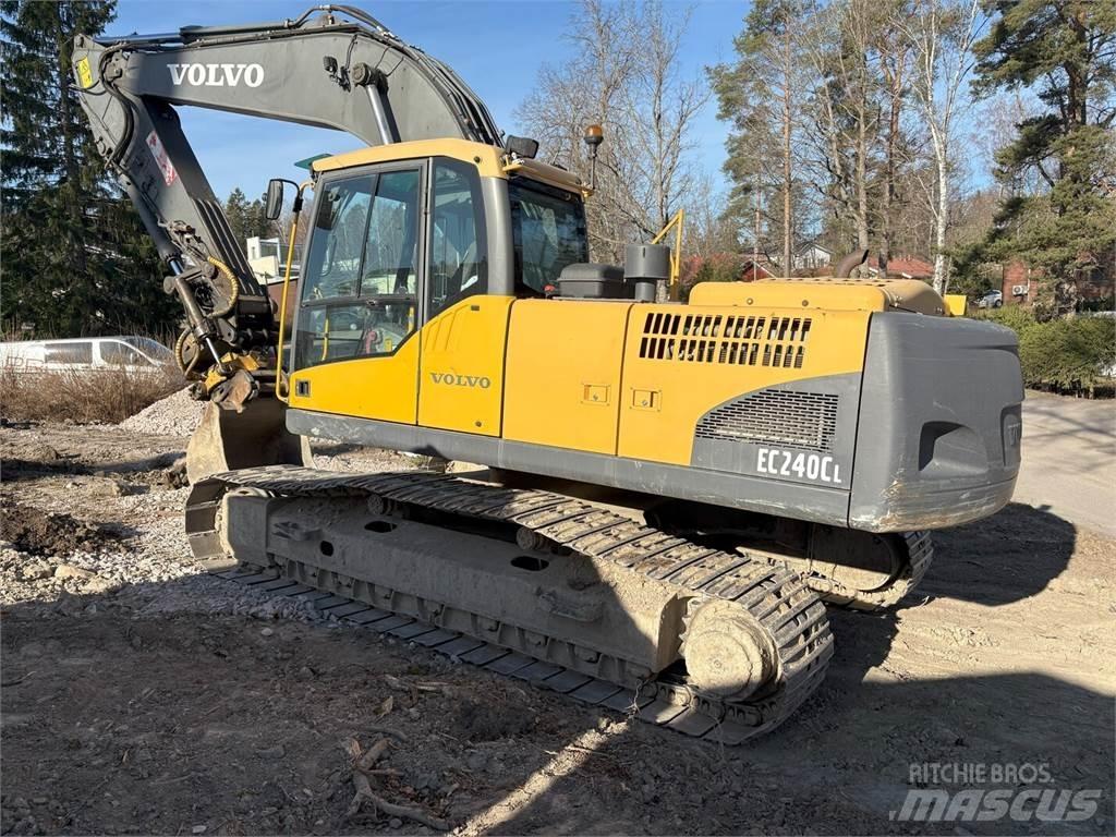 Volvo EC240CL Excavatoare pe șenile
