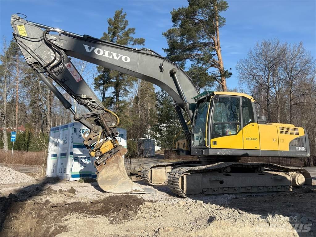 Volvo EC240CL Excavatoare pe șenile

