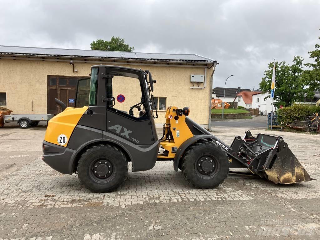Mecalac AX 700 Incarcator pe pneuri
