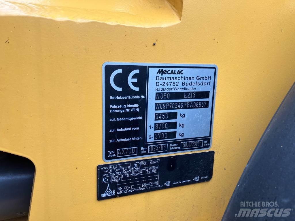 Mecalac AX 700 Incarcator pe pneuri
