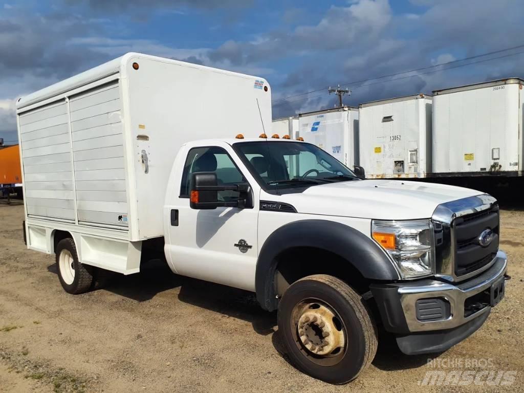 Ford F 550 Camioane transport bauturi