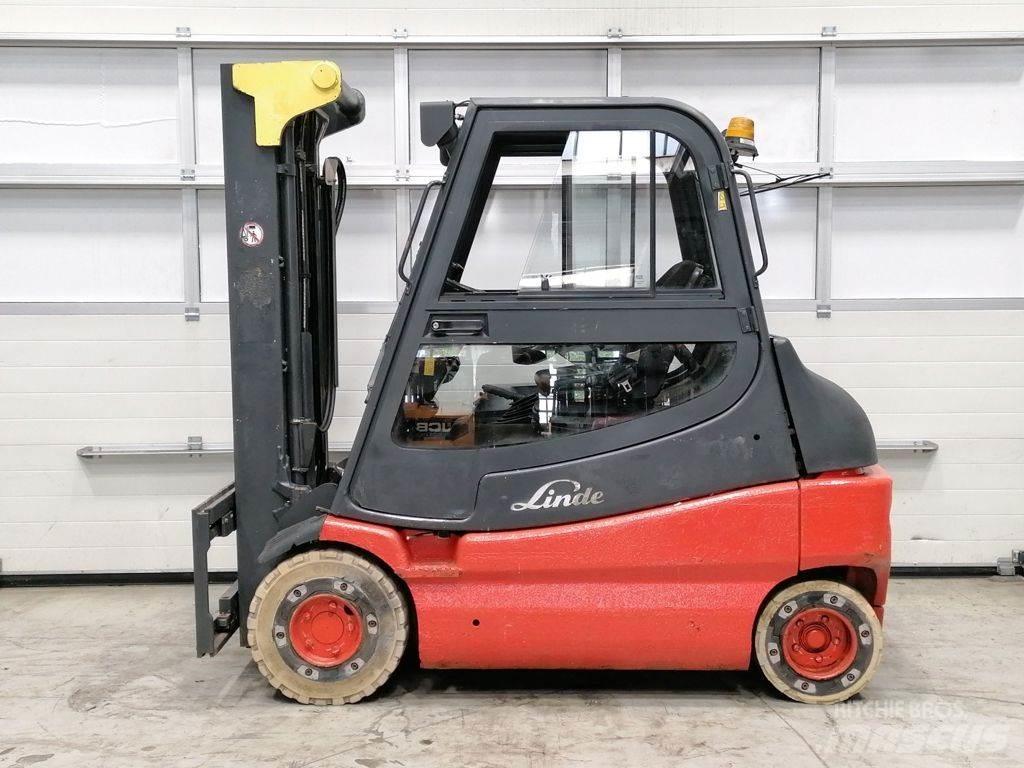 Linde E30-03 Stivuitor electric