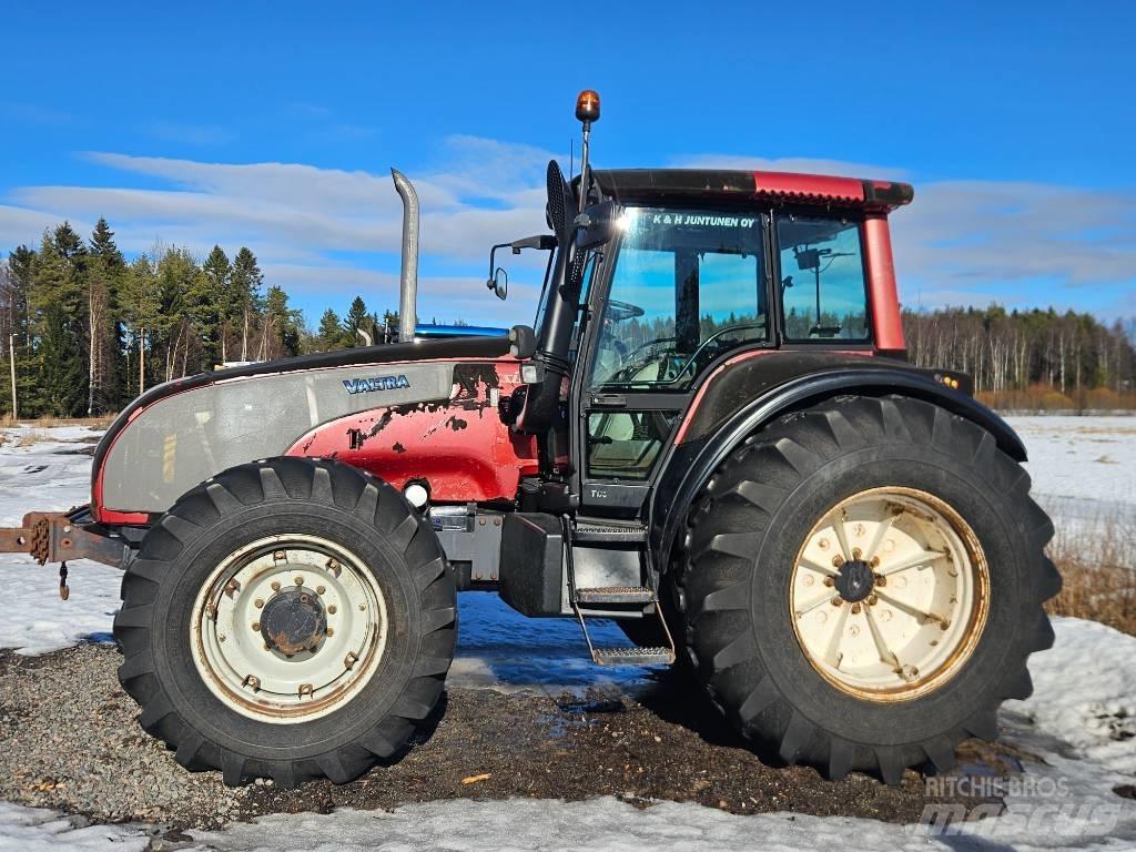 Valtra T 170 Tractoare