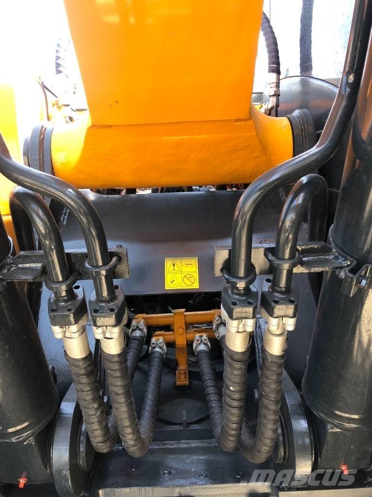 Hyundai R220LC-9S Excavatoare pe șenile
