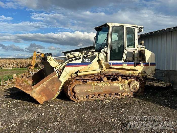 CAT 963D - Excavatoare speciale