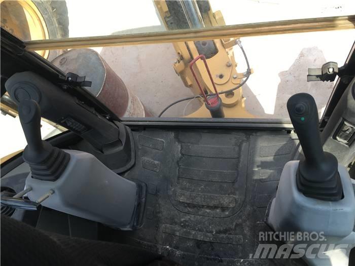 CAT 420 F Buldoexcavatoare
