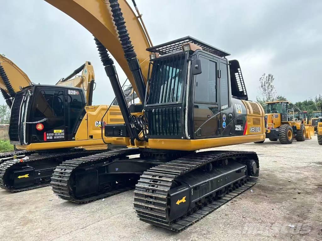 CAT 329 Excavatoare pe șenile
