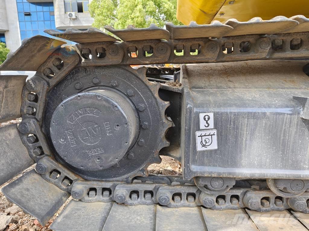 Komatsu PC 130 LC-7 Excavatoare pe șenile
