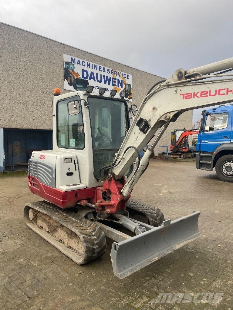 Takeuchi Tb235 Mini excavatoare < 7t