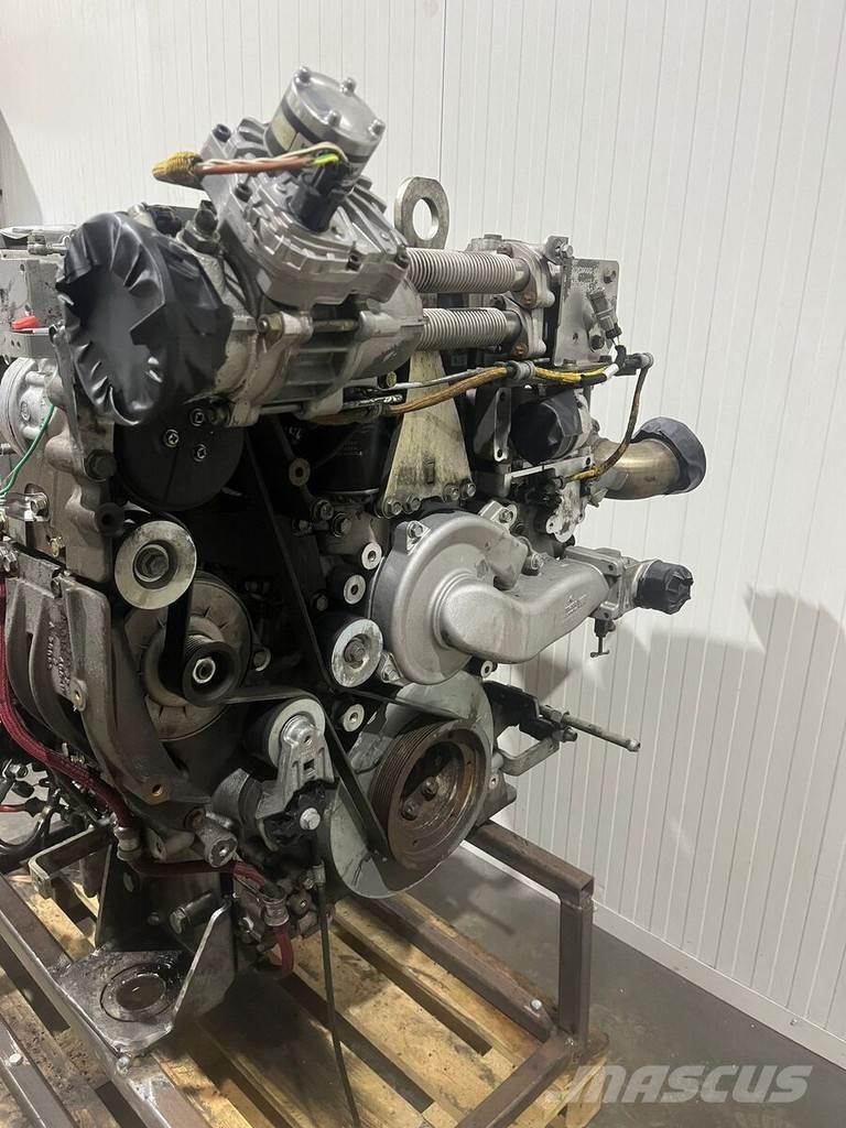 Liebherr D934 A7 Motoare