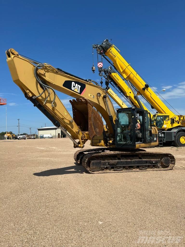 CAT 320 D L Excavatoare pe șenile
