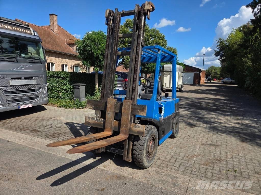 Fiat DI 35 C Stivuitor diesel