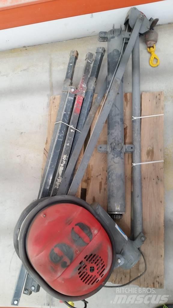  MOM M-III PLUMA 500 Utilaje construcții - Altele
