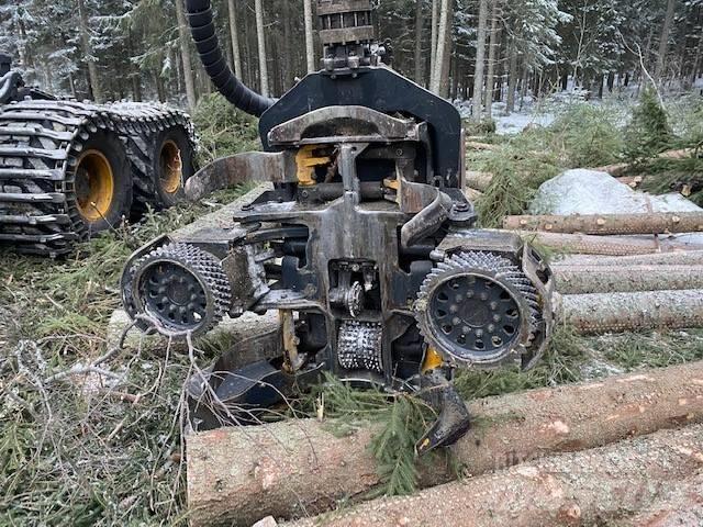 Ponsse Bear 8W Combine forestiere