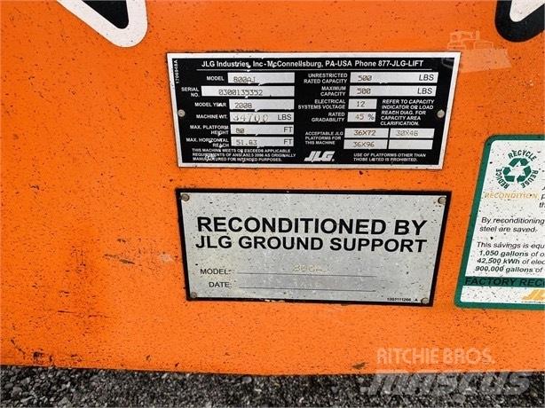 JLG 800 AJ Nacele cu brat articulat