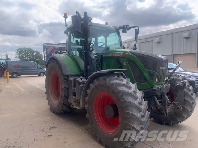 Fendt 720 Vario Tractoare