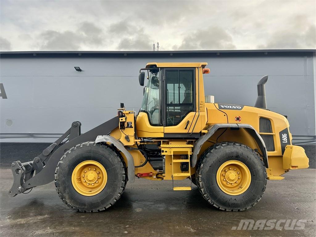Volvo L60G LONGBOOM Incarcator pe pneuri