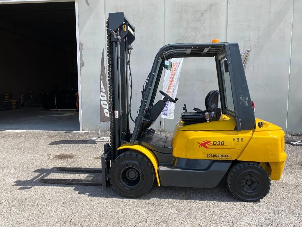 OM XD30 Stivuitor diesel