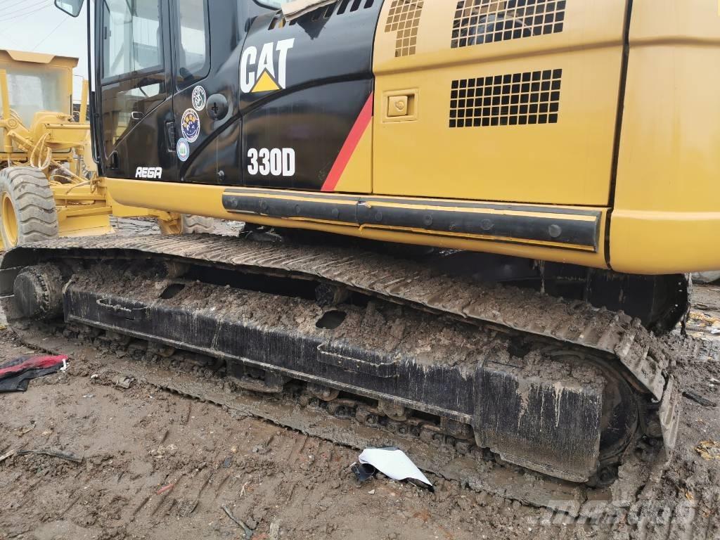 CAT 330DL Excavatoare pe șenile
