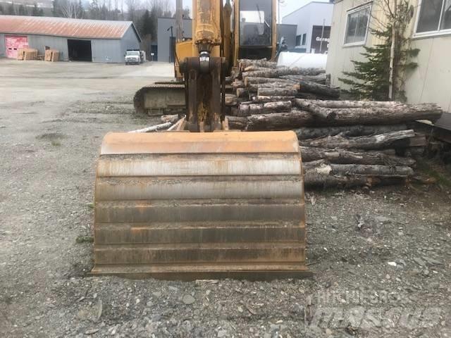 John Deere 690 D Excavatoare pe șenile
