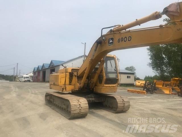 John Deere 690 D Excavatoare pe șenile

