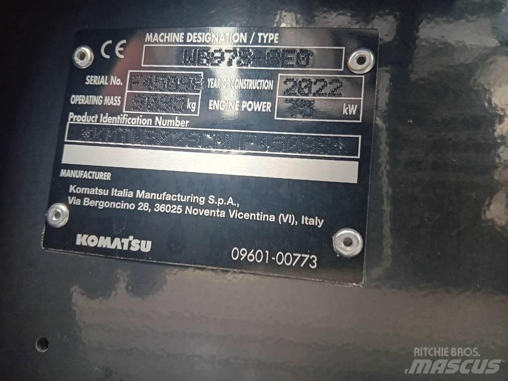 Komatsu WB 97 S- 8 Buldoexcavatoare