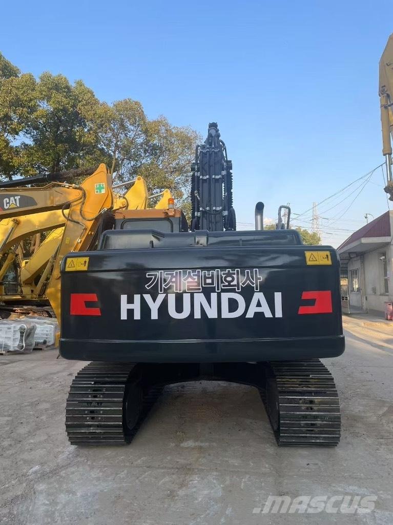 Hyundai 220LC-9S Excavatoare pe șenile
