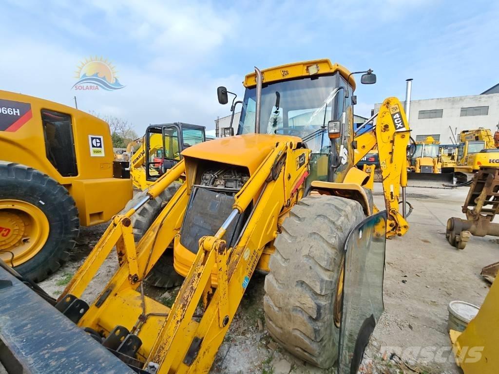 JCB 4CX Buldoexcavatoare