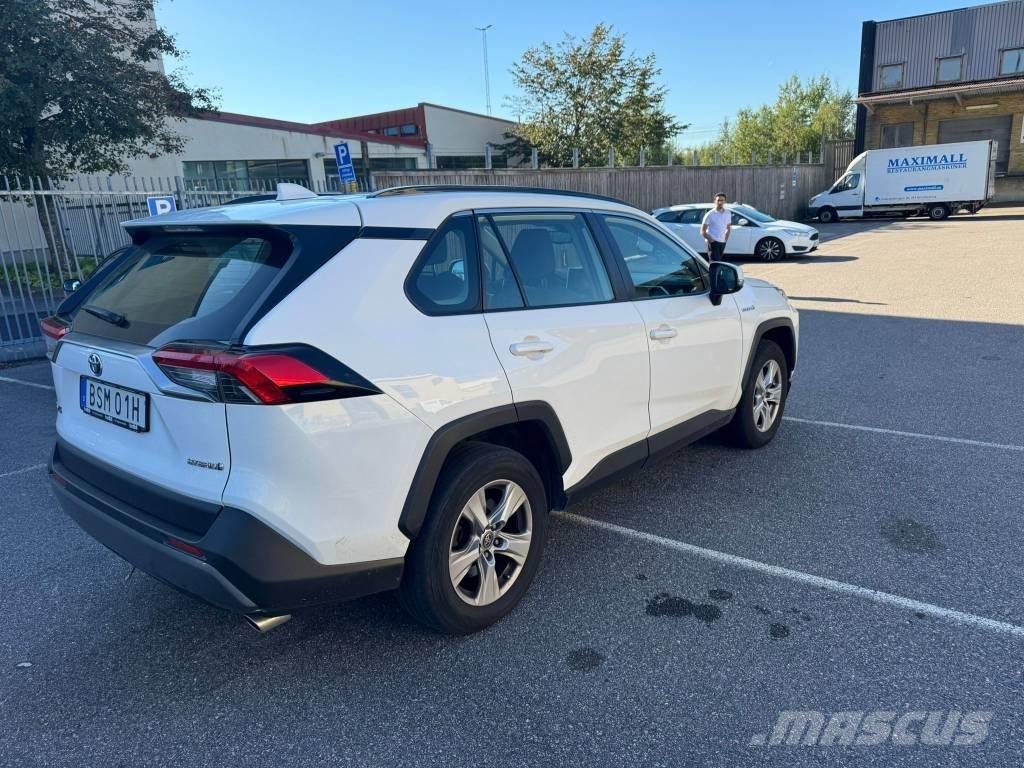 Toyota RAV-4 Masini