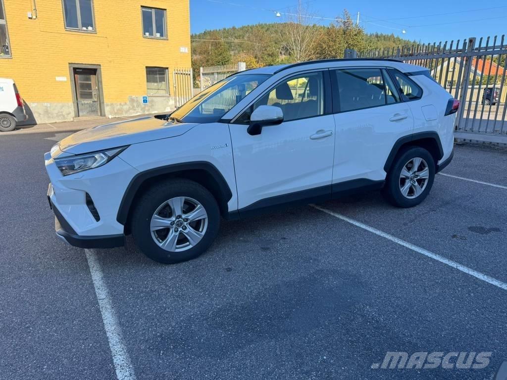 Toyota RAV-4 Masini