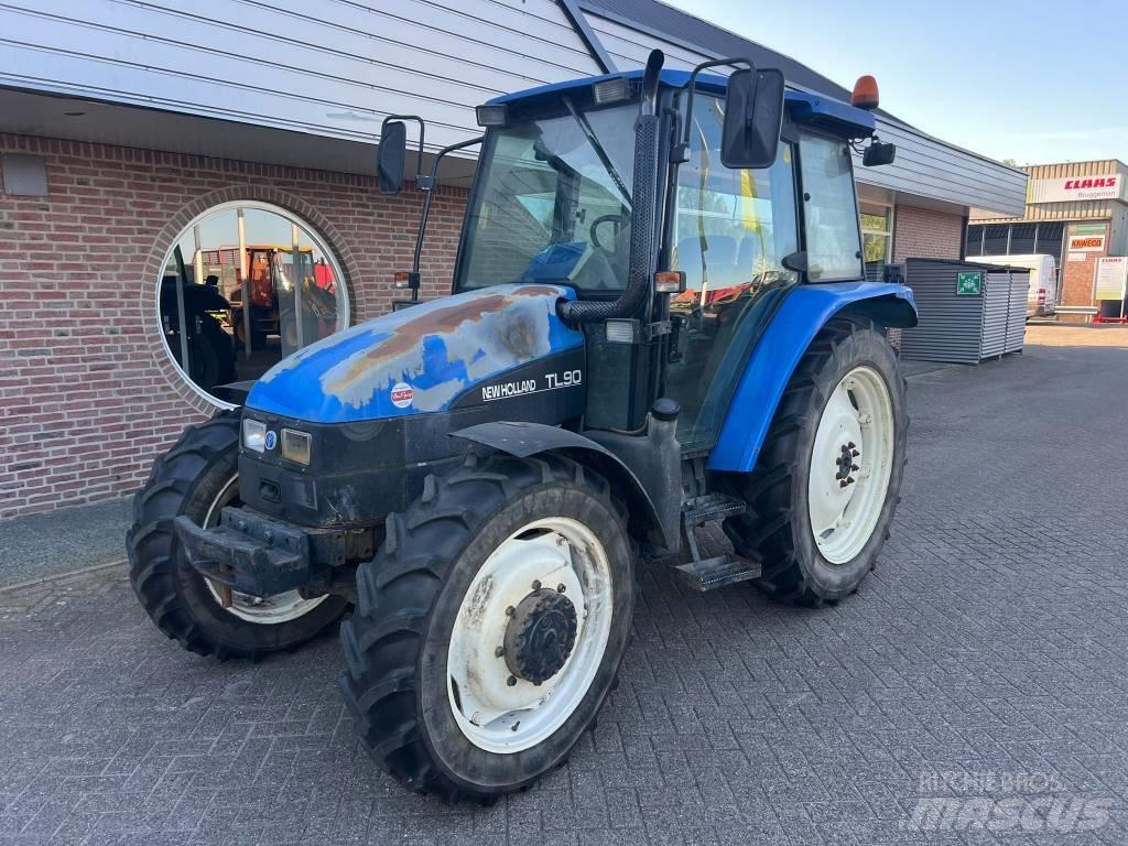 New Holland TL 90 Tractoare