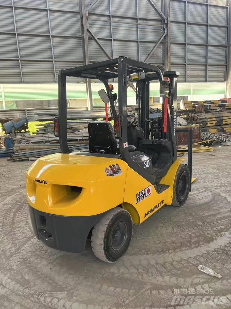 Komatsu FD 30 T-17 Stivuitor diesel