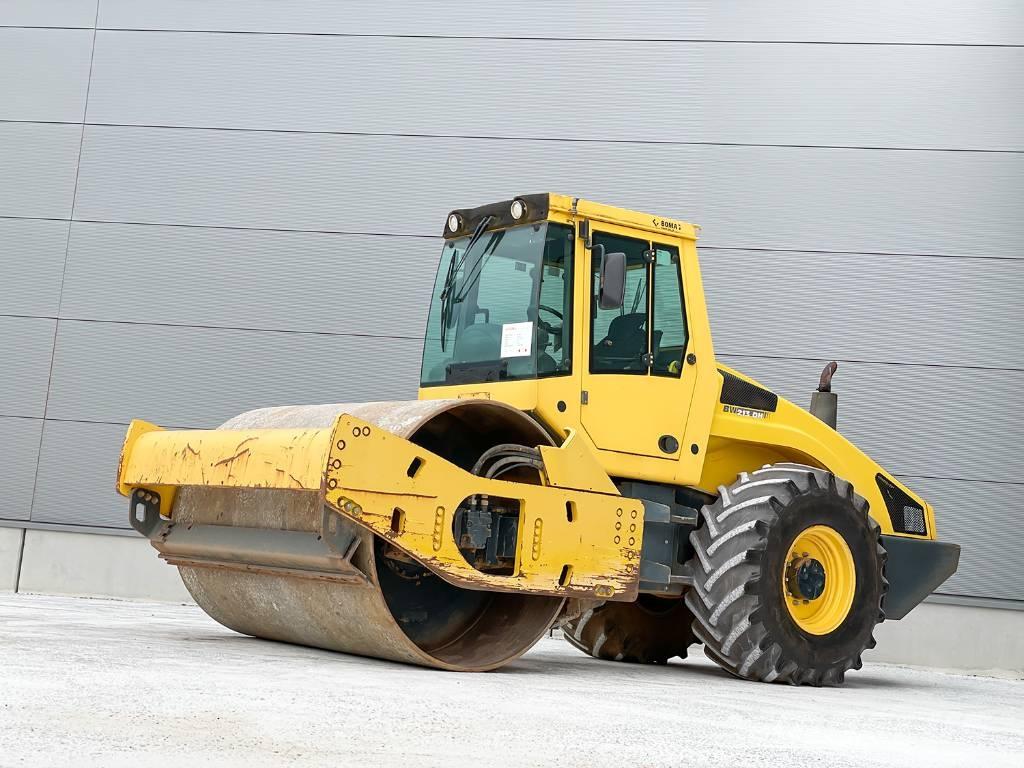 Bomag BW 213 DH-4 Compactoare monocilindrice
