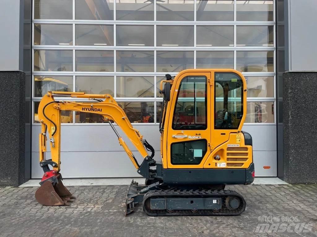 Hyundai Robex18 Mini excavatoare < 7t