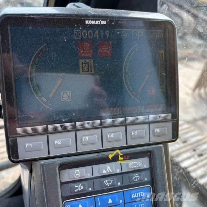 Komatsu PC 220-8 Excavatoare pe șenile
