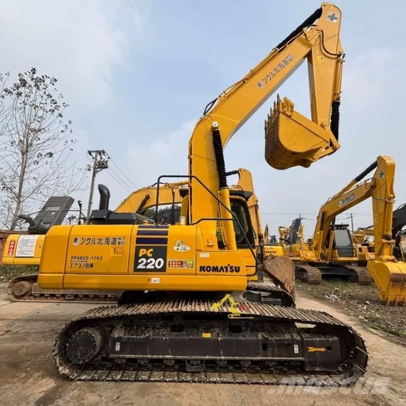 Komatsu PC 220-8 Excavatoare pe șenile
