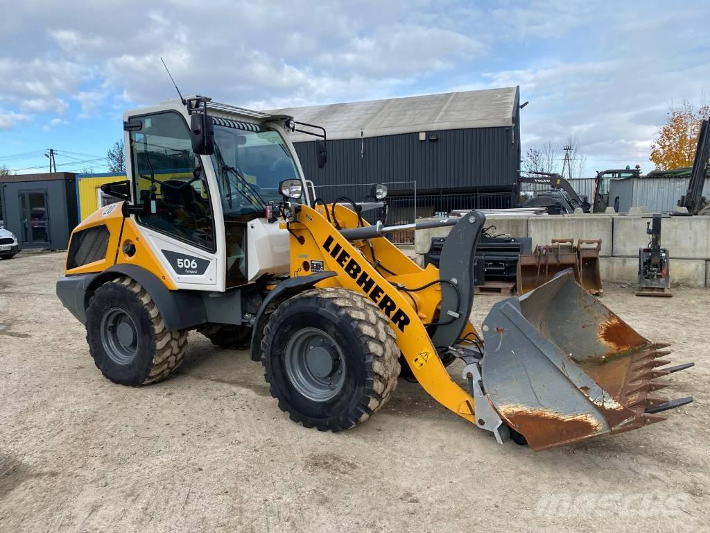 Liebherr L 506 Incarcator pe pneuri