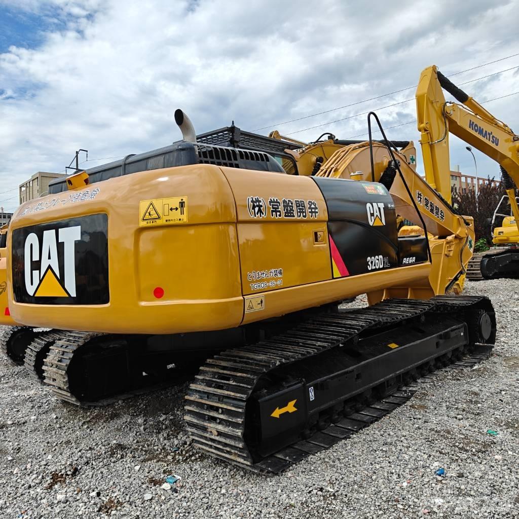 CAT 326D2 Excavatoare pe șenile
