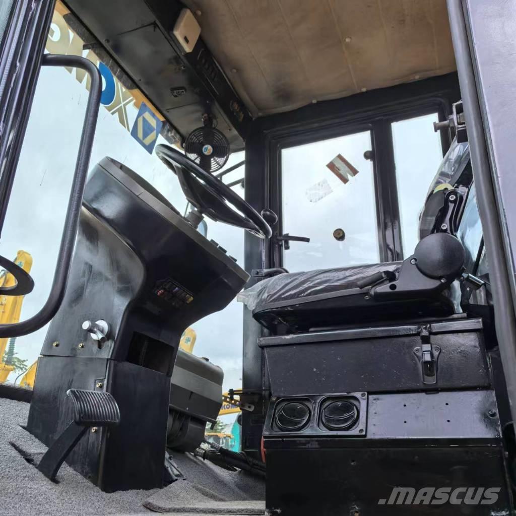 XCMG XS 223 J Compactoare monocilindrice